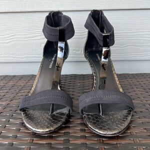 Donald J. Pliner Strappy Nylon Leather Sandal Wedge with Toe Snake Print